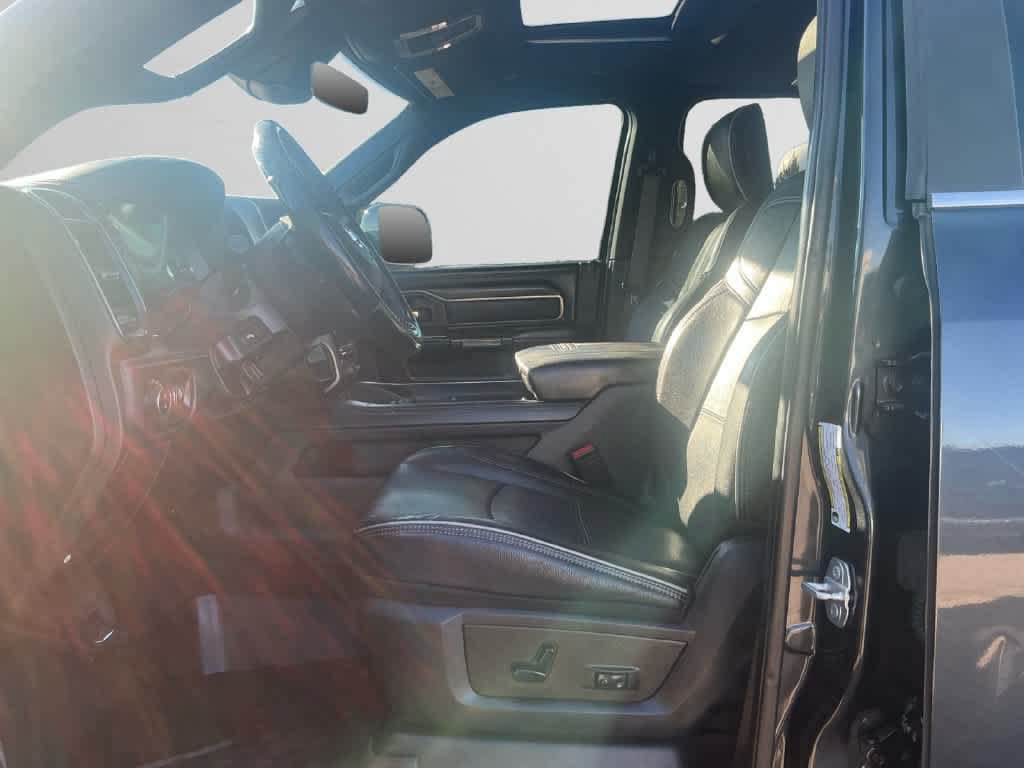 Used 2019 RAM 3500 Limited AWD/4WD image 9