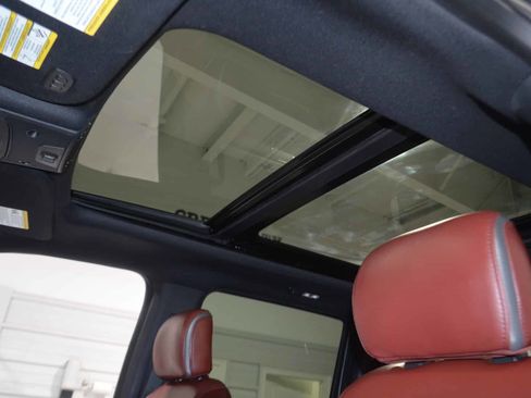 Used 2020 Ford F150 Platinum w/ Equipment Group 701A Luxury image 23