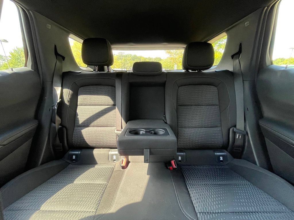 Used 2025 Chevrolet Equinox LT AWD/4WD image 29