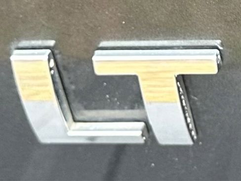 Used 2018 Chevrolet Silverado 1500 LT w/ All Star Edition image 22