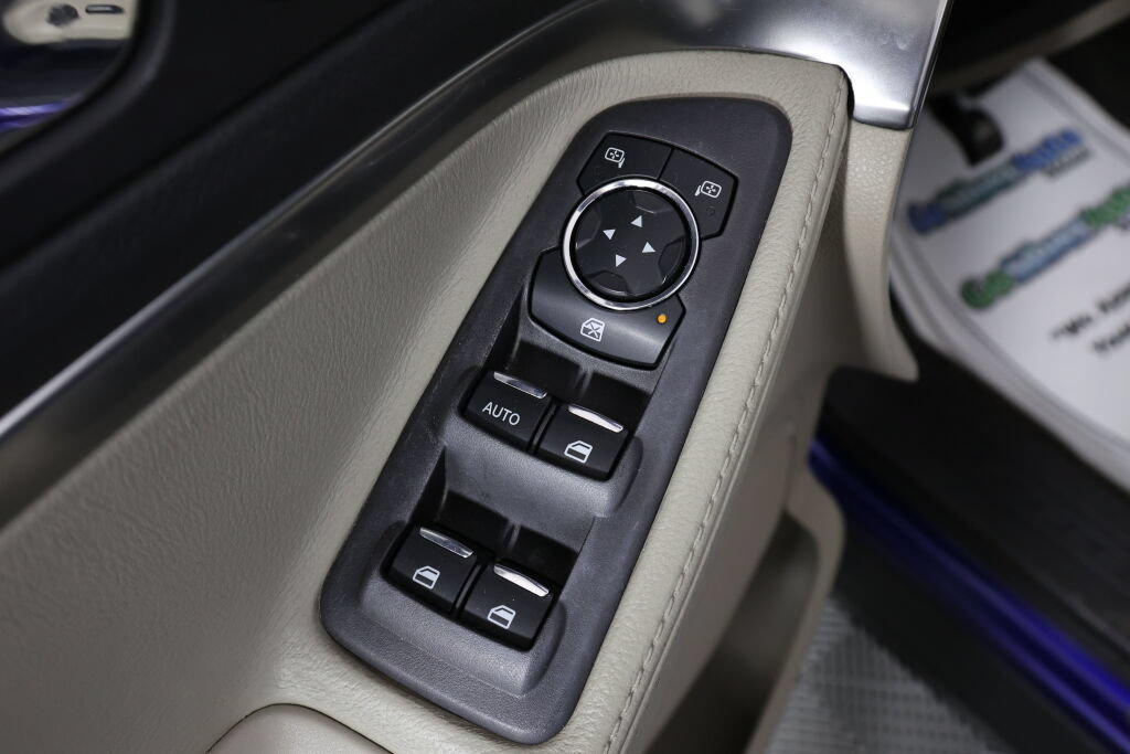 Used 2013 Ford Explorer FWD w/ Class III Trailer Tow Pkg image 30