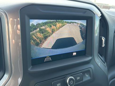Used 2020 Chevrolet Silverado 1500 Custom w/ Custom Value Package AWD/4WD image 20
