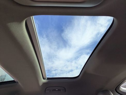 Used 2017 Porsche Panamera 4S image 20