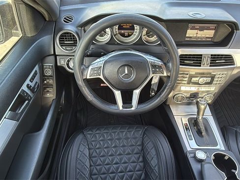 Used 2014 Mercedes-Benz C 300 4MATIC Sedan image 18