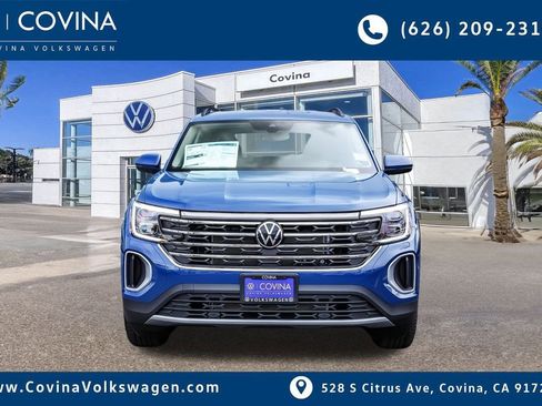 New 2026 Volkswagen Atlas SE image 2