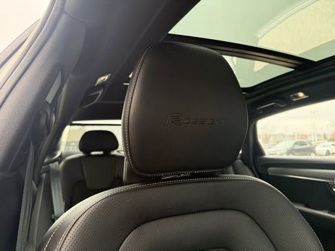 Used 2020 Volvo S90 T8 Inscription w/ Advanced Package image 14