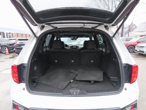 Used 2023 Honda Passport EX-L image 11