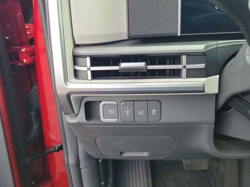 Used 2024 Hyundai Santa Fe SEL image 16