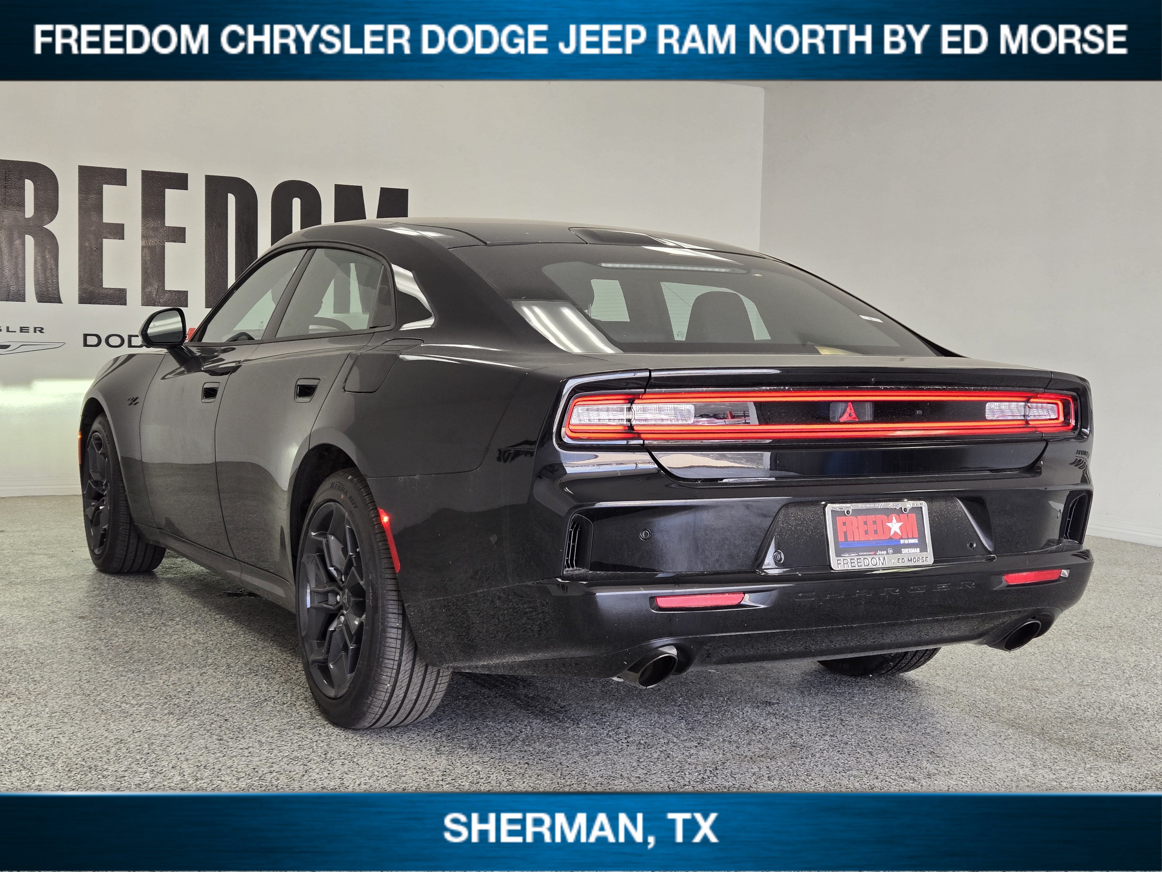 New 2026 Dodge Charger R/T AWD/4WD image 4