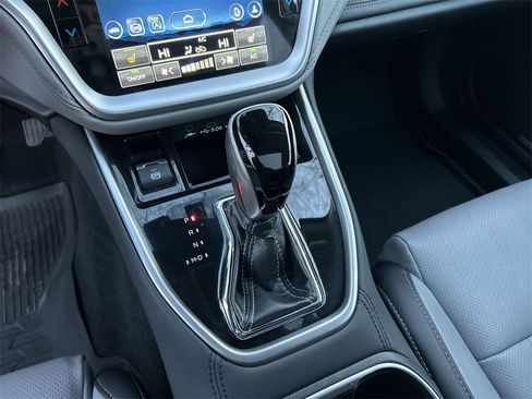 Certified 2023 Subaru Outback Limited image 22