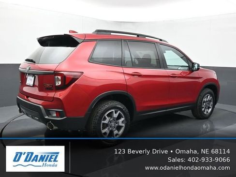 Used 2023 Honda Passport TrailSport image 6
