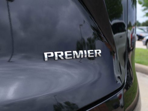 Used 2023 Chevrolet Blazer Premier FWD image 7