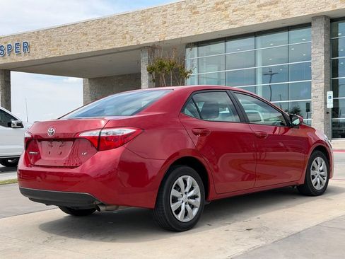 Used 2016 Toyota Corolla LE FWD image 19