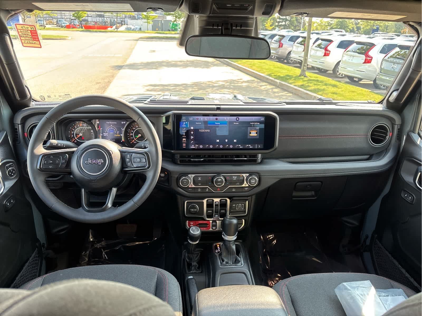 Used 2026 Jeep Gladiator Rubicon AWD/4WD image 19