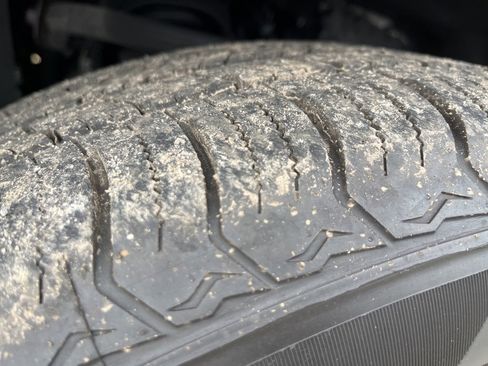 Used 2023 Toyota Tundra Limited image 10