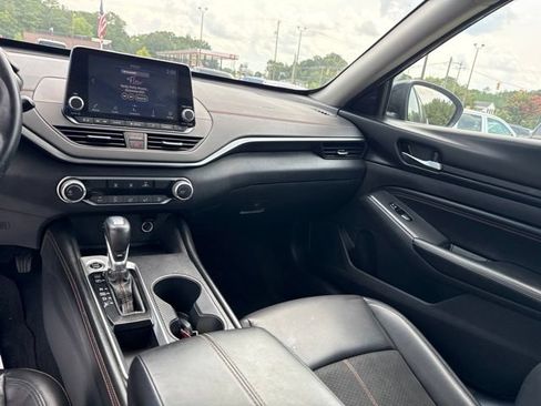 Used 2021 Nissan Altima 2.5 SR FWD image 19