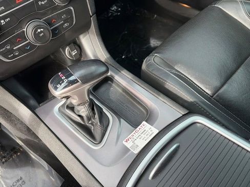Used 2021 Dodge Charger SXT w/ Leather Interior Group image 16
