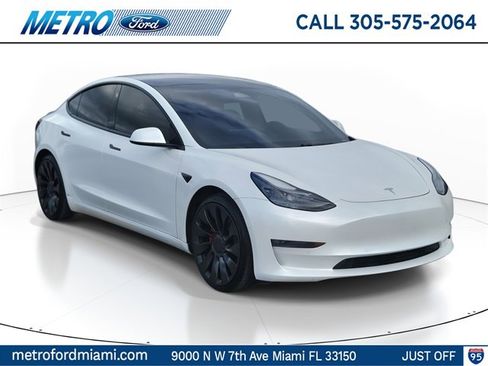 Used 2021 Tesla Model 3 Performance image 1