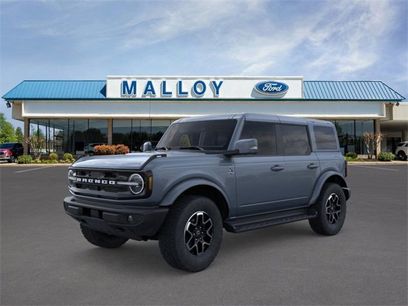 New 2025 Ford Bronco Outer Banks