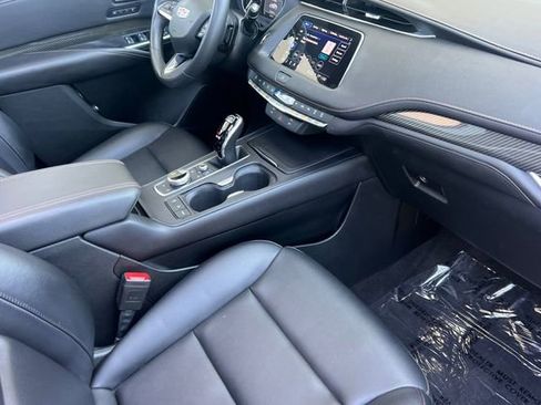 Used 2023 Cadillac XT4 Sport FWD image 20