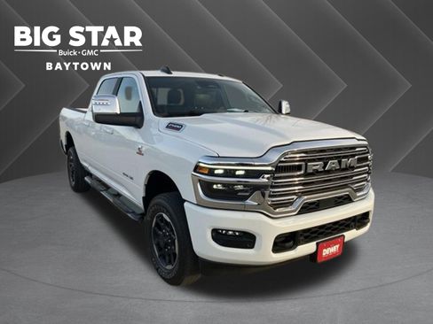 Used 2025 RAM 2500 Laramie image 1