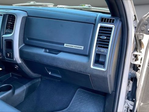 Used 2018 RAM 2500 Power Wagon w/ Leather & Luxury Group AWD/4WD image 27