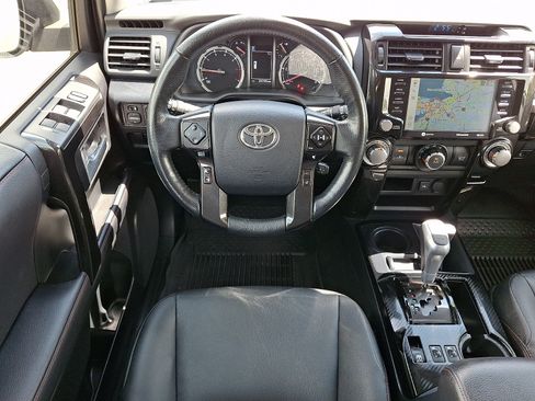 Used 2023 Toyota 4Runner TRD Off-Road Premium w/ Moonroof Package AWD/4WD image 11
