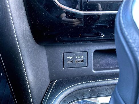 Used 2021 INFINITI QX80 Luxe image 32