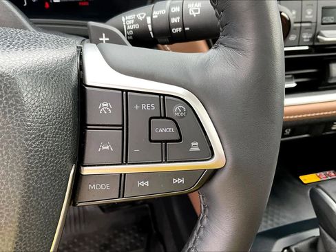 Used 2024 Toyota Grand Highlander Platinum image 24