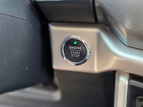 Used 2024 Ford Expedition Max XLT image 35