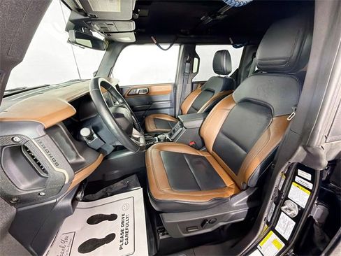 Used 2024 Ford Bronco Outer Banks image 21