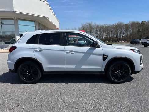 New 2026 Mitsubishi Outlander Sport LE image 8