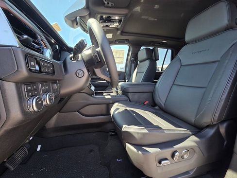 New 2026 GMC Yukon Denali w/ Advanced Technology Package AWD/4WD image 24