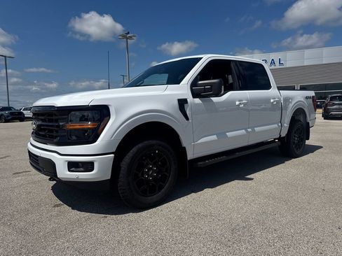 New 2026 Ford F150 XLT w/ Equipment Group 302A MID AWD/4WD image 2