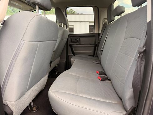 Used 2017 RAM 1500 Express AWD/4WD image 21