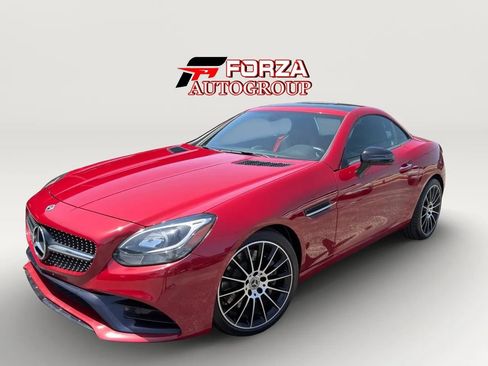 Used 2020 Mercedes-Benz SLC 300 image 3