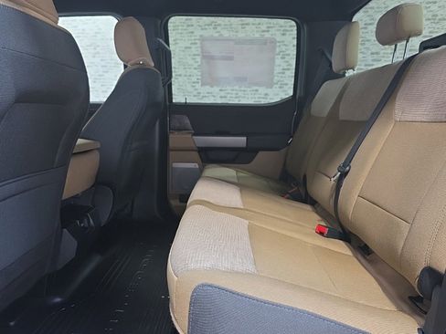 New 2026 Ford F250 XLT w/ XLT Premium Package image 15