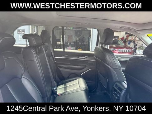 Used 2023 Jeep Grand Cherokee 4WD 4xe image 21