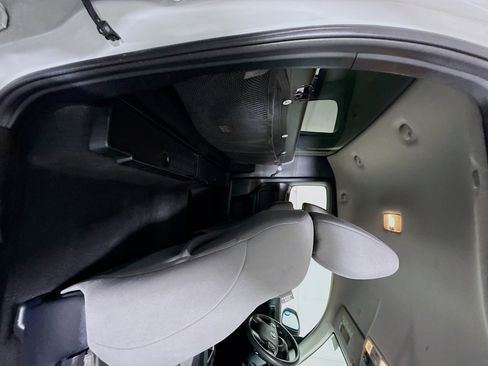 Used 2020 Toyota Tacoma SR image 26