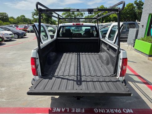 Used 2010 Chevrolet Silverado 1500 W/T RWD image 23