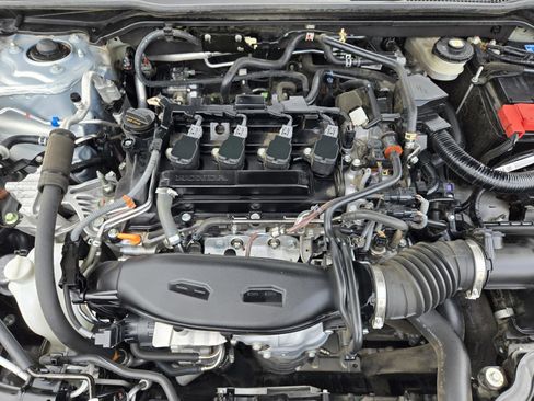 Used 2022 Honda Civic Touring image 32