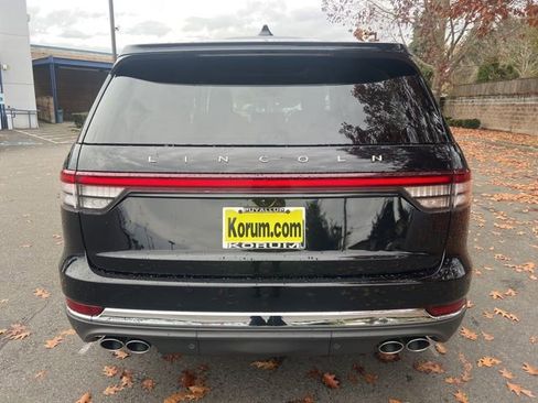 New 2025 Lincoln Aviator Reserve w/ Illumination Package image 4