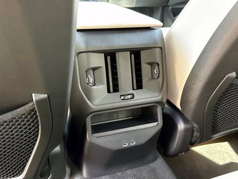 New 2026 BMW X3 xDrive30 w/ M Sport Package AWD/4WD image 16