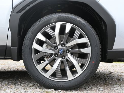 New 2026 Subaru Forester Touring AWD/4WD image 13