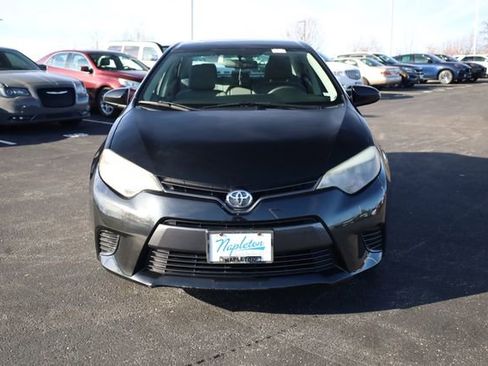 Used 2015 Toyota Corolla LE image 2