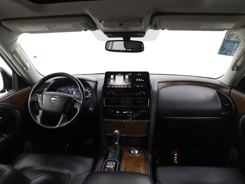 Used 2023 Nissan Armada SL w/ Captain's Chairs Package image 14