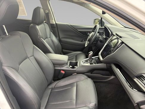 Used 2021 Subaru Outback Limited AWD/4WD image 17
