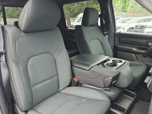 New 2026 RAM 1500 Express AWD/4WD image 19