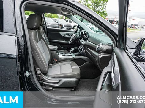 Used 2025 Chevrolet Blazer LT FWD image 22