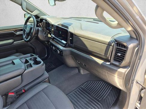 Used 2023 Chevrolet Silverado 1500 LT AWD/4WD image 22